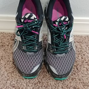 ASICS  running shoes. Size 9. Multicolor